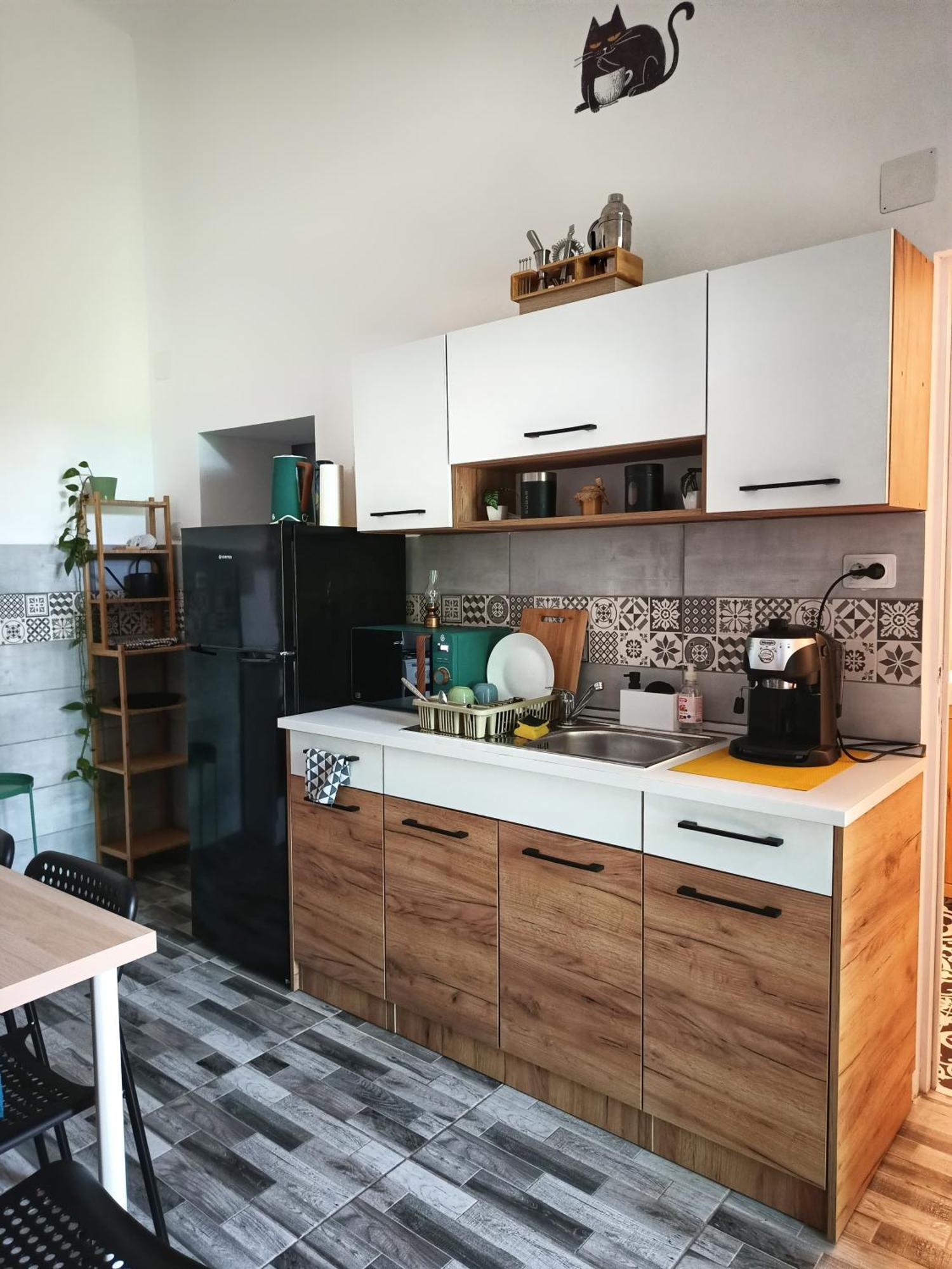 Small - Historic House Apartment *
